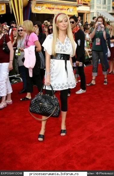 Ashley Tisdale - DuDiX - Vedete